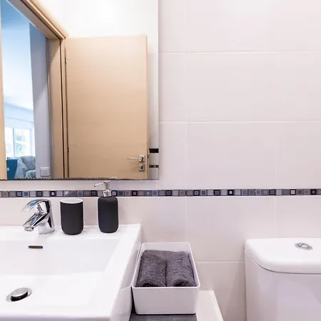 Athenian Riviera Maisonette, Varkiza, 7Min Walk From Beach Park Vari  Exterior photo