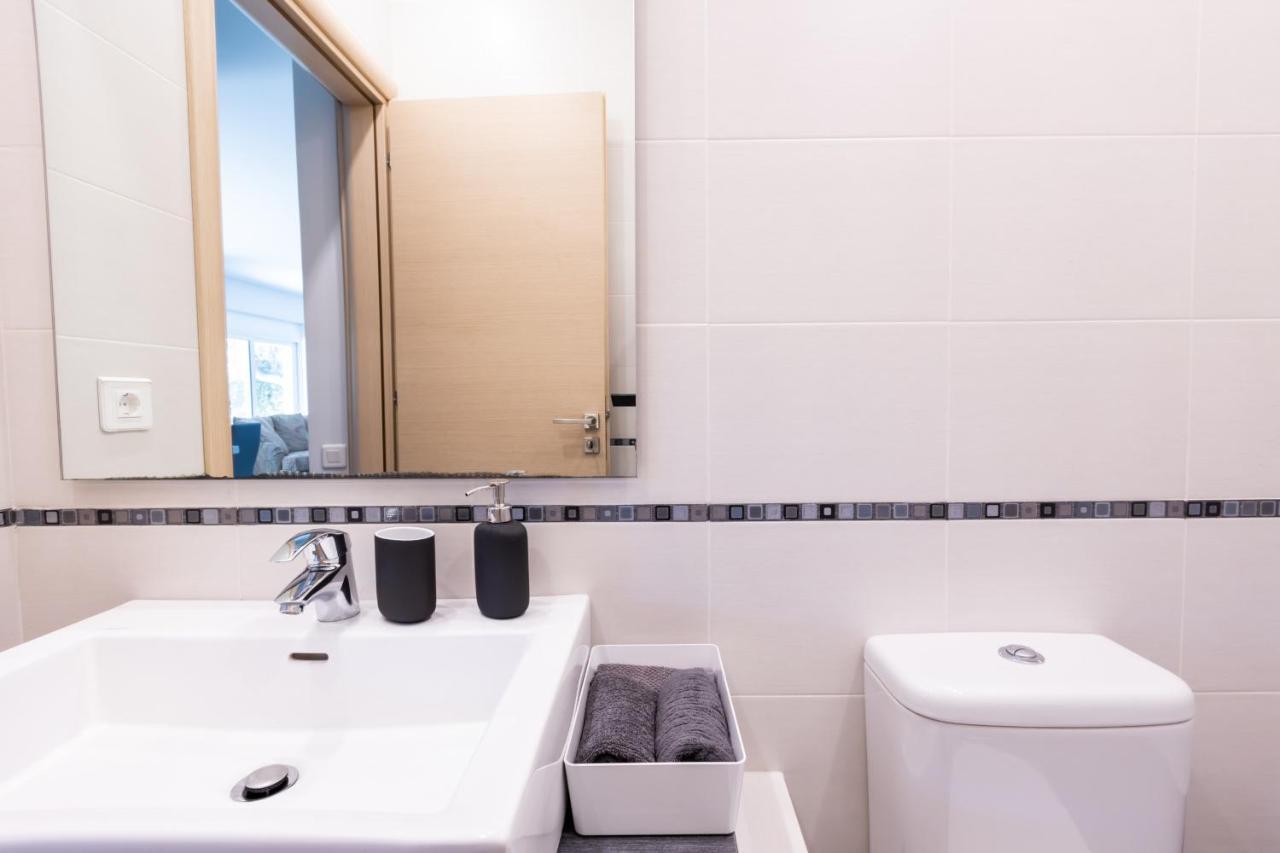 Athenian Riviera Maisonette, Varkiza, 7min Walk From Park Holiday home